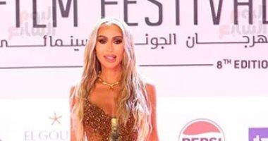 أجرأ وأبسط إطلالات النجمات على "ريد كاربت" مهرجان الجونة السينمائى.. صور