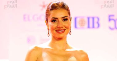 جيهان الشماشرجى بإطلالات راقية فى مهرجان الجونة السينمائى × صور