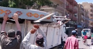 محافظ كفر الشيخ: إزالة 45 إعلانًا مخالفًا و3 حالات تعد على مساحة 3 قراريط