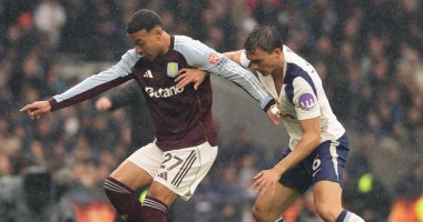 توتنهام ضد أستون فيلا.. تعادل إيجابي مثير فى الشوط الأول.. فيديو