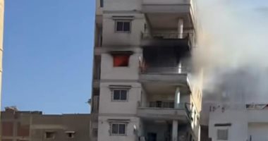 السيطرة على حريق اندلع في شقة بسبب شاحن موبايل شرق الإسكندرية.. صور
