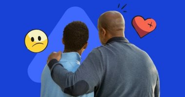 كيف تتعامل مع طفلك إذا شاهد محتوى عنيف على الإنترنت؟.. استشاري نفسي توضح