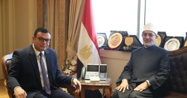 وزير الإسكان يستقبل المفتى لبحث تخصيص مقرات لدار الإفتاء في المدن الجديدة