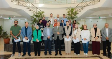 تكريم فريق جامعة المنصورة الأهلية الفائز بالمركز الأول للأنشطة الطلابية