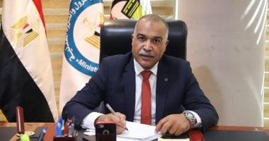 نقابة العاملين بالبترول تهنئ المستوفين فى حركة الترقيات والتكليف بالقطاع