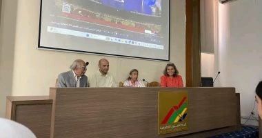 كيفية تعلم السينما عن بُعد محاضرة بكلية الفنون التطبيقية جامعة حلوان