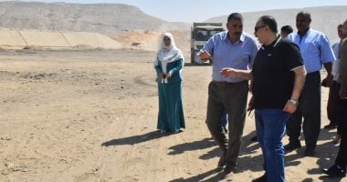 محافظ أسيوط يتابع أعمال المحور التنموي الجديد بين البداري وطريق البحر الأحمر