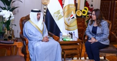منال عوض تستقبل سفير الإمارات الجديد بالقاهرة لبحث سبل التعاون