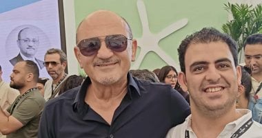 شريف عرفة يعد محمد عزمي ممثل من ذوي الهمم بالعمل معه في السينما