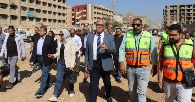 محافظ القليوبية يتابع أعمال تطوير ورصف شارع بهتيم إسكو بحي شرق شبرا
