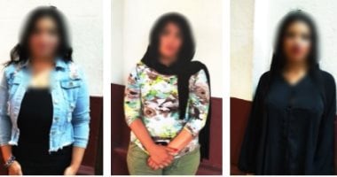 ضبط 4 سيدات يروّجن للأعمال المنافية للآداب عبر تطبيق إلكتروني بالإسكندرية