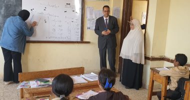 وكيل تعليم الغربية يتفقد مدارس إدارة غرب طنطا.. ويشدد على منع العقاب البدنى
