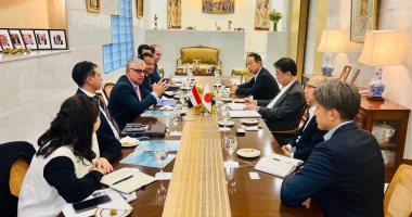 رئيس اقتصادية قناة السويس يلتقي مجموعة "تويوتا تسوشو" و"زينشو" وحكومة طوكيو