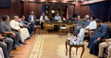 الغرفة التجارية بسوهاج تناقش مع أصحاب المستودعات زيادة تكاليف التشغيل