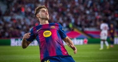 برشلونة ضد أوليمبياكوس .. لوبيز يحرز هدفين في شوط الظهور الاول لـ درو