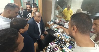 السكرتير المساعد لمحافظة كفر الشيخ يتفقد مستشفى برج البرلس