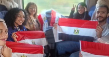 أبناء الجالية المصرية فى بروكسل يحتشدون ترحيبا بزيارة الرئيس السيسى