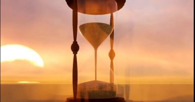 هتأخر ساعتك 60 دقيقة.. اعرف موعد تطبيق التوقيت الشتوى.. فيديو