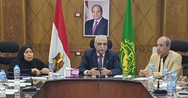 مدير تعليم القليوبية يبحث سبل تطوير التعليم المزدوج لتعزيز التنمية 