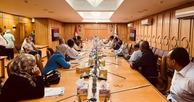 سكرتير قنا يتابع تنفيذ المرحلة الرابعة من مبادرة «100 مليون شجرة»