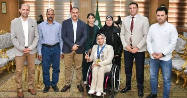 الذهبية الخامسة في تاريخها.. محافظ الشرقية يكرم بطلة العالم في رفع الأثقال البارالمبي