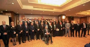 الحزب المصرى الديمقراطى يعلن عن برنامجه وأجندته التشريعية والسياسية لبرلمان 2025 – 2030 فى مؤتمر صحفى.. ويؤكد: لدينا 30 مرشحًا في انتخابات النواب وفق معايير واضحة.. منحازون للعدالة الاجتماعية والإصلاح الوطنى 