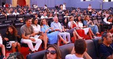 سميح ساويرس يصف أداء أوركسترا النور والأمل بمهرجان الجونة بالإعجاز ويسرا تتبرع للجمعية