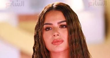 استوحى تسريحة شعرك الطويل من نجمات مهرجان الجونة.. أنيقة وعملية