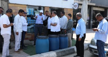 محافظ أسوان يتابع النقاط الساخنة بقطاع مياه الشرب والصرف الصحى