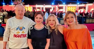 إلهام شاهين تحتفل بنجاح مهرجان الجونة بصحبة يسرا.. وهذه رسالتها للمنظمين