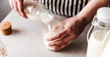 6 بدائل مهمة لطفلك تمده بالكالسيوم والطاقة لو ما بيحبش يشرب اللبن