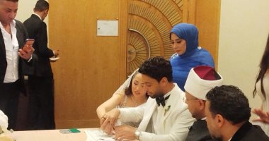شاهد.. أول صور لعقد قران الفنان أحمد جمال وفرح الموجي.. صور 