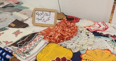 مدينة الأقصر تستضيف معرضا لمنتجات الحرفيين برعاية وحدة أيادى مصر.. صور