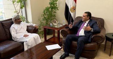 رئيس التمثيل التجاري يفتتح البرنامج التدريبى للملاحق التجاريين العُمانيين