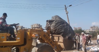 ضبط نفايات طبية وصلبة داخل مخزن بمدينة محلة دمنة بالدقهلية