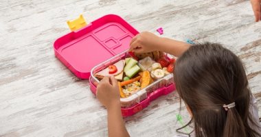 4 أساسيات للانش بوكس مثالى للمدرسة.. لفطار رايق وصحى