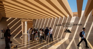 صحيفة كندية تتغنى بتطوير منطقة الأهرامات مع اقتراب افتتاح المتحف المصرى