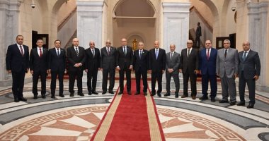 وفد من مجلس القضاء الأعلى يقدم التهنئة لرئيس الشيوخ