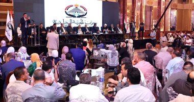مؤتمر جماهيري حاشد للجبهة الوطنية بالبحيرة دعمًا لمرشحي الحزب في انتخابات مجلس النواب 2025.. شعراوي: الحزب وُلد عملاقًا ويعمل لخدمة الوطن والمواطن.. وعماد الدين حسين: الاستقرار السياسي مفتاح الحلول الاقتصادية