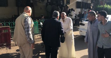 محافظ الدقهلية يجري زيارة مفاجئة لعيادة التأمين الصحي بجديلة.. ماذا حدث؟