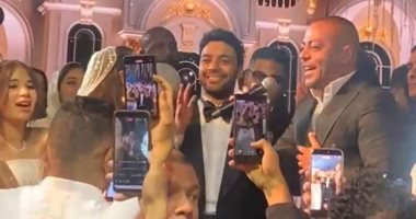 رامى جمال ومى فاروق والعمروسى فى حفل زفاف أحمد جمال وفرح الموجى