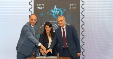 البريد المصري يصدر طابعا تذكاريا بمناسبة اليوم العالمي للإحصاء