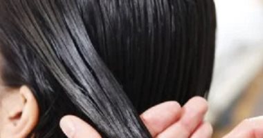 4 نصائح ذهبية تقلل تساقط الشعر وتعزز نموه.. مش محتاجة مجهود