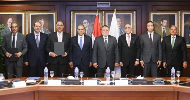 بنك مصر يشارك في مبادرة "افتح حسابك في مصر" للمصريين العاملين بالخارج التي أطلقها البنك المركزي المصري ووزارة الخارجية والهجرة