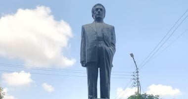 تمثال أنيس منصور.. معلم ثقافى ورمز كبير لأبناء محافظة الدقهلية (صور)