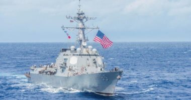 سفينة حربية أمريكية ترسو على بعد 10 كيلومترات من فنزويلا