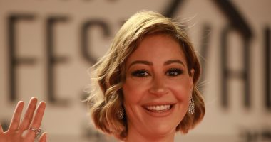 منه شلبى بنت مصر.. قصة فنية مستمرة على مدار 25 عاما بين السينما والدراما