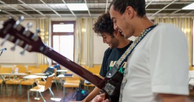 الجامعة الأمريكية بالقاهرة تعلن إطلاق برامج أكاديمية جديدة.. تفاصيل