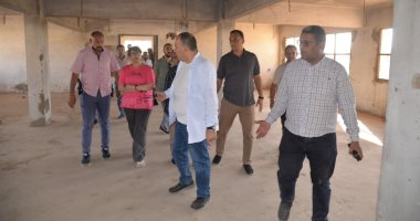 أسيوط تُعيد الحياة لمزرعة عرب العوامر.. من الإهمال إلى مشروع داجنى منتج ومستدام.. بعد سنوات من التوقف.. تطوير مزرعة الدواجن بعرب العوامر يفتح آفاقًا جديدة للأمن الغذائى وفرص العمل بأسيوط 