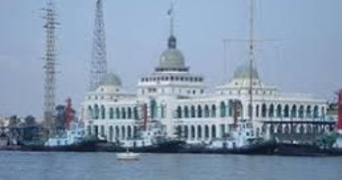 الفنار القديم وساحة مصر.. معالم تراثية بارزة مطلة على قناة السويس "صور"